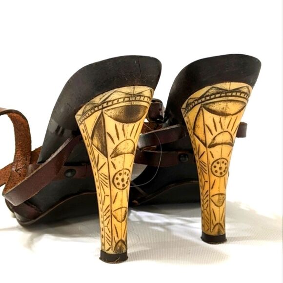 Stephane de Raucourt Strappy Wooden Heels - Picture 2 of 9